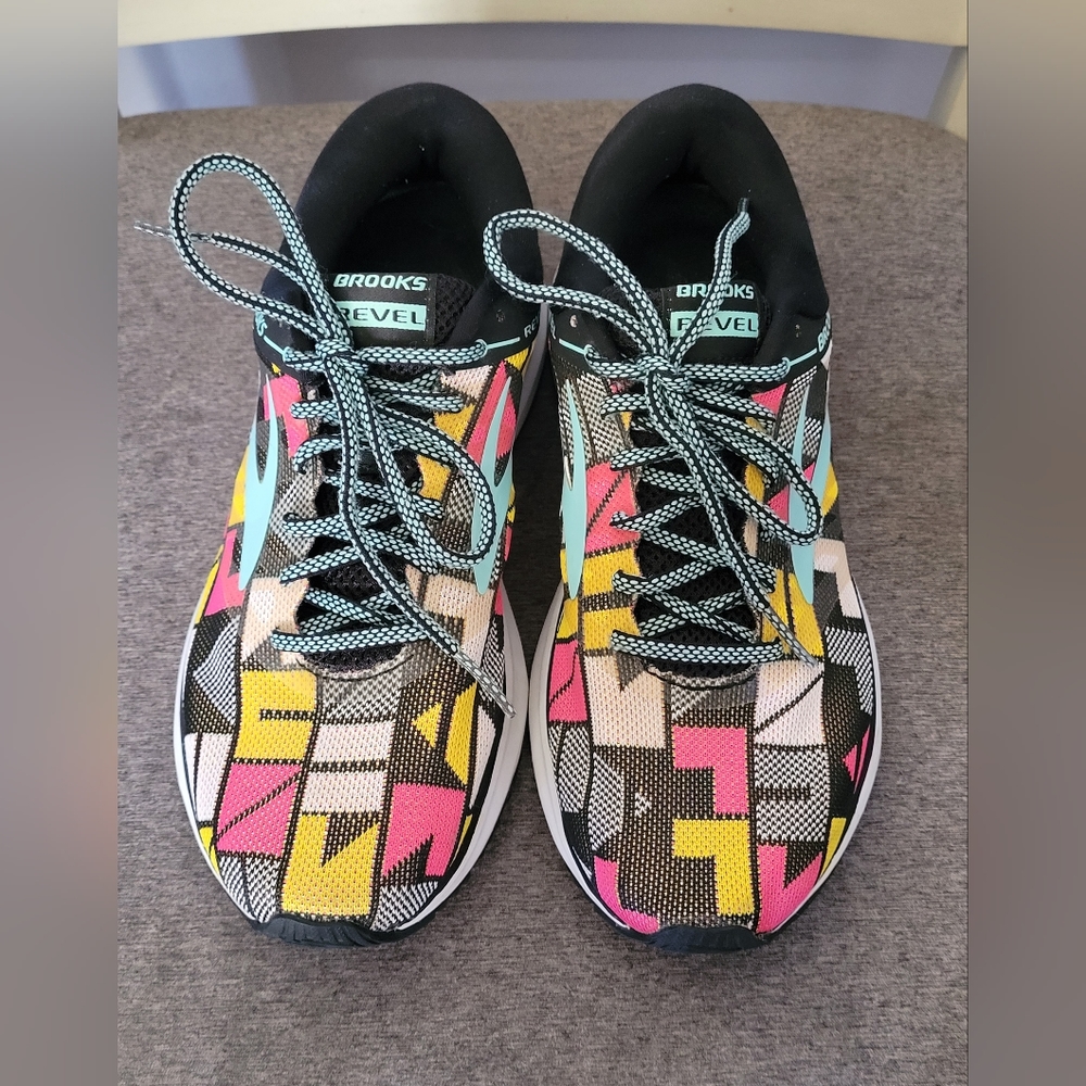 Brooks Revel Running Shoes, Multi Color, Geometric Print, Women's 8 1/2